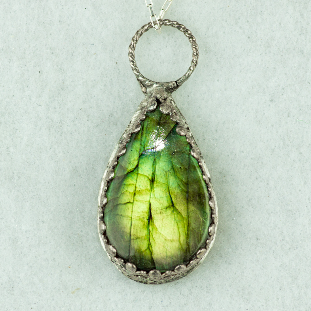 Green Flash Labradorite Pendant set in Sterling Silver