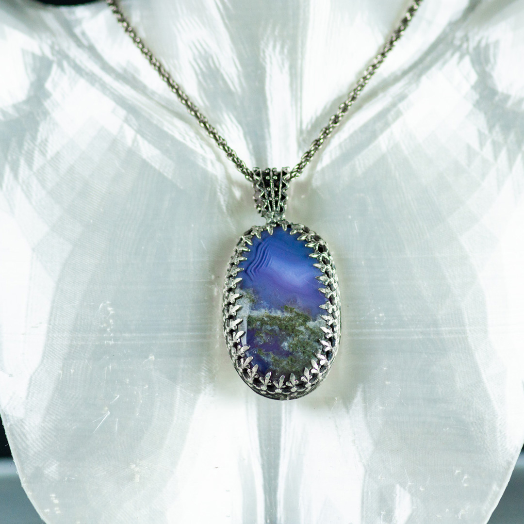 Moss Agate Pendant set in Sterling Silver